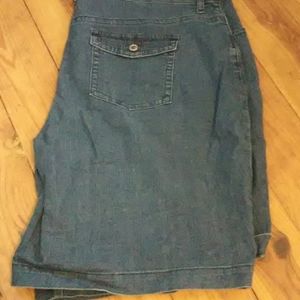 Size 22 w denim shorts